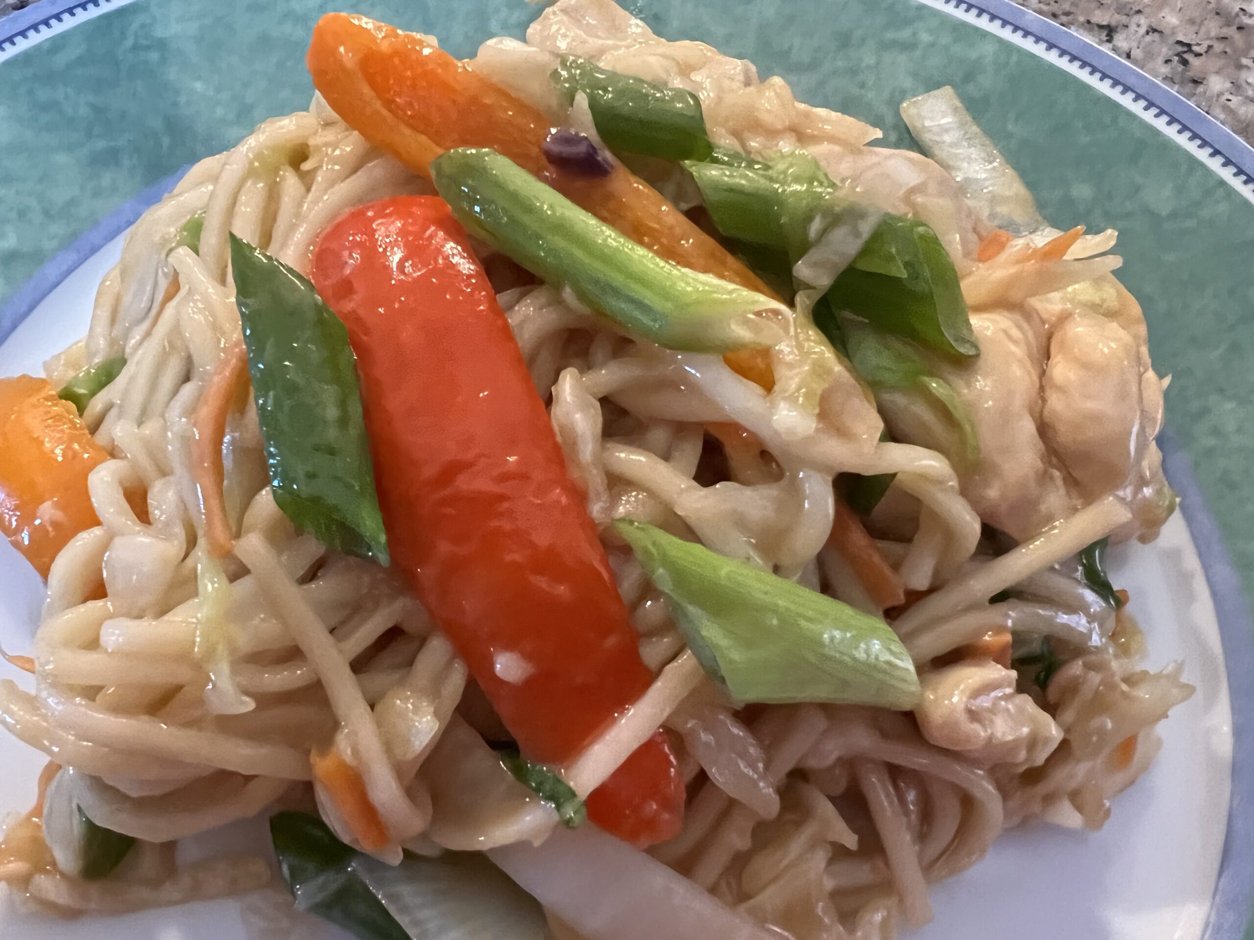 Chicken Lo Mein