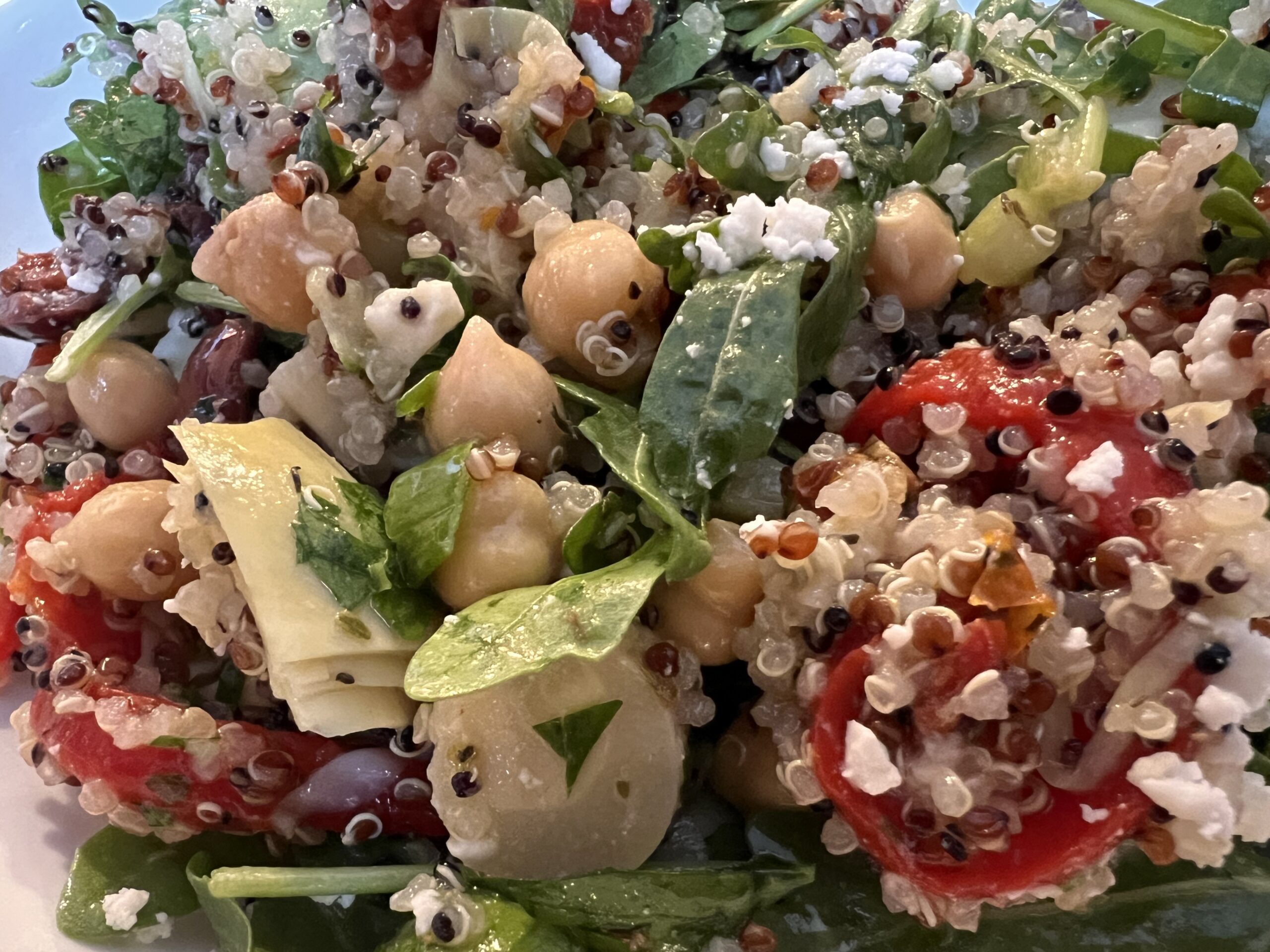 Mediterranean Quinoa Bowls