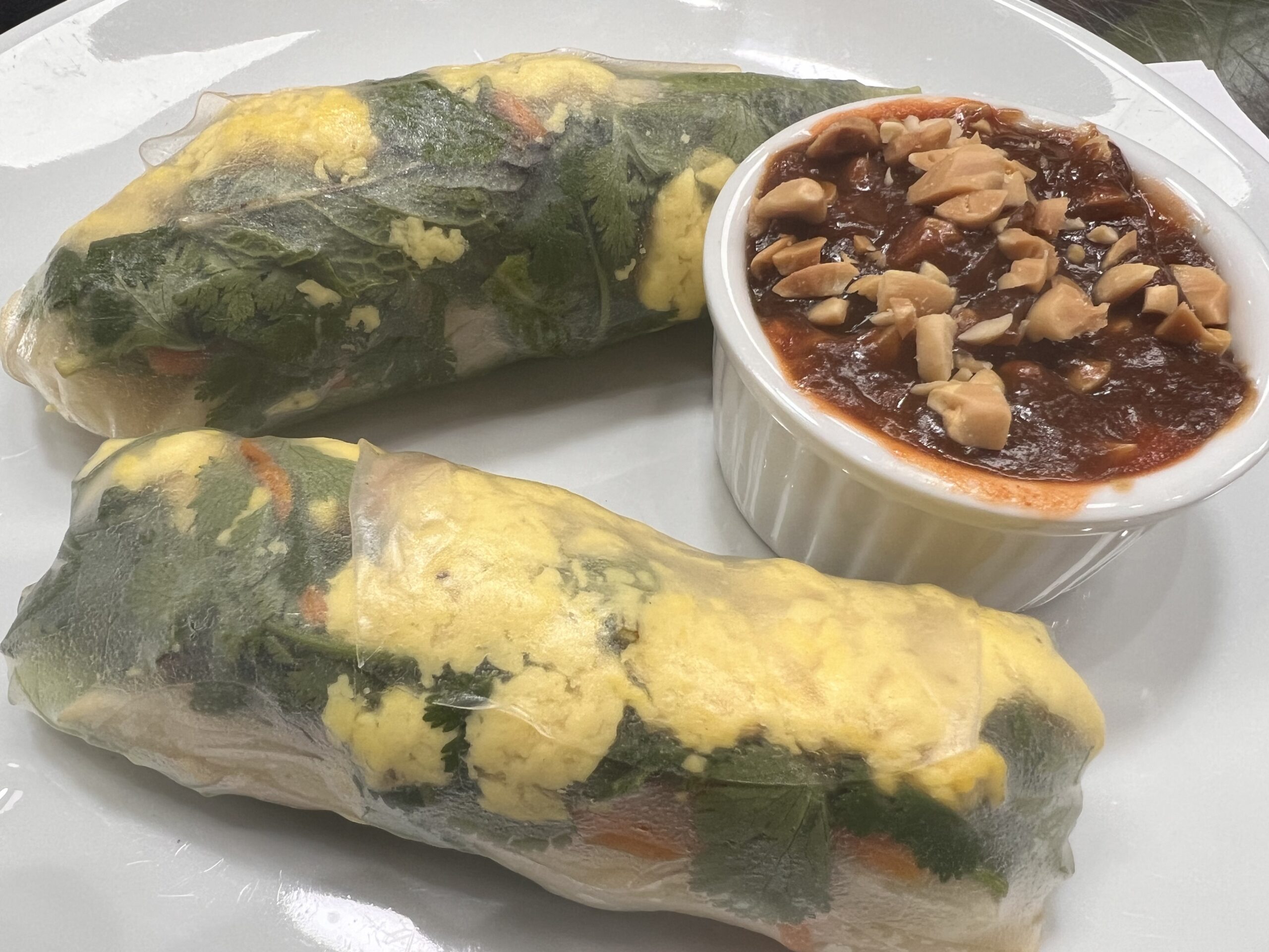 Vietnamese Summer Rolls with Peanut Sauce
