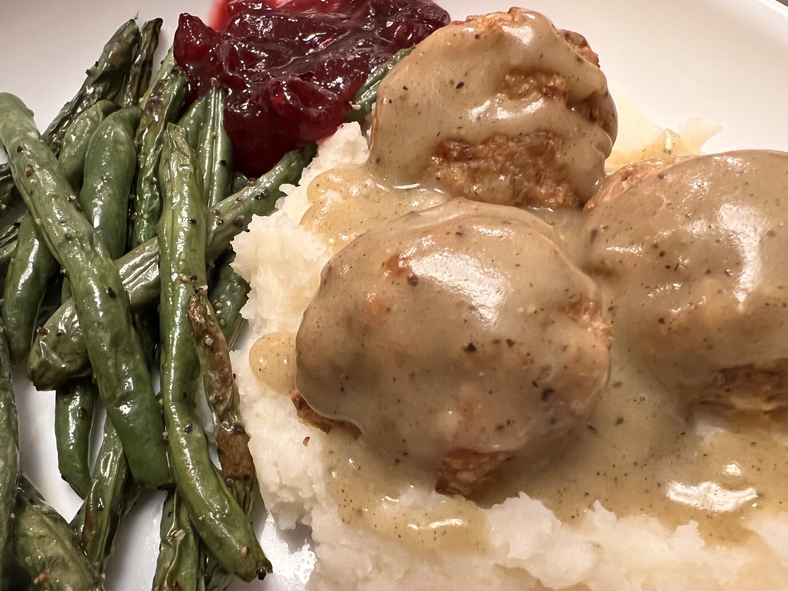 Sheet Pan Thanksgiving Turkey Meatballs and Gravy